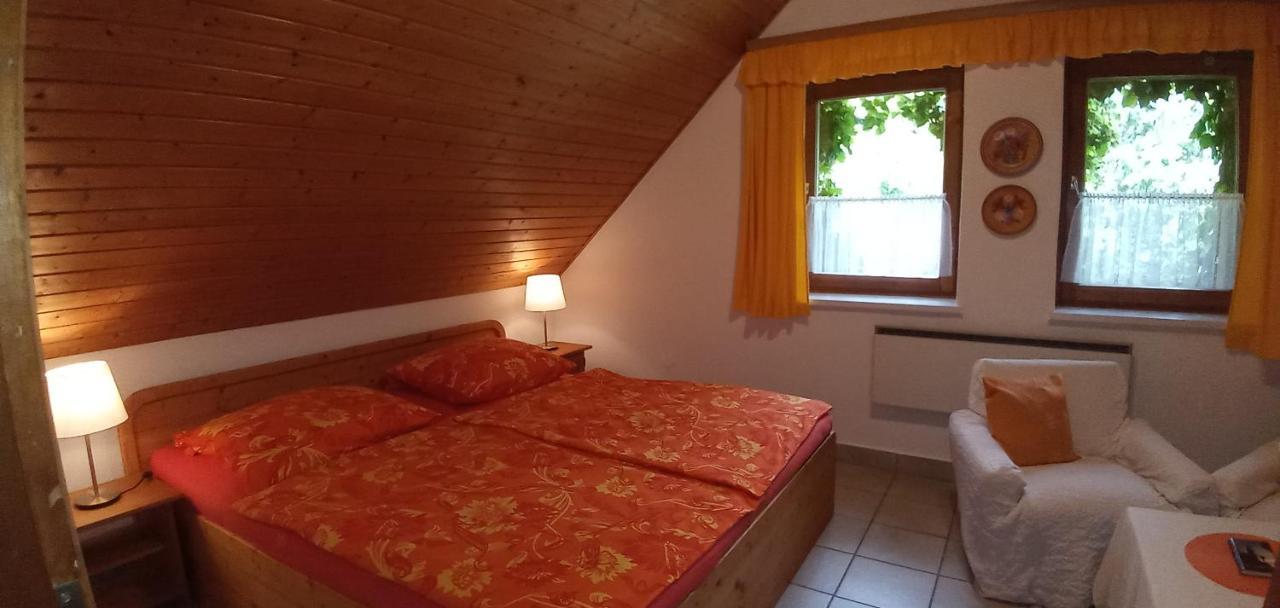 Foki Apartman Sopron Exterior photo