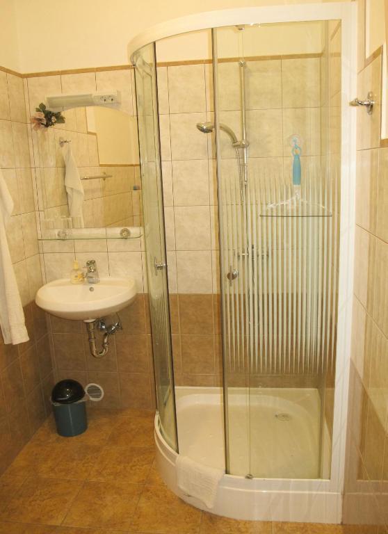 Foki Apartman Sopron Room photo